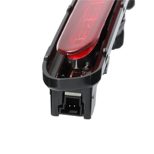 Troisième feu de stop défaillant sur Classe E W211 ? Remplacez le feu stop LED - 6