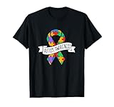 Muestra tu apoyo a la conciencia del autismo. Con un colorido corazón de pieza de rompecabezas, perfecto para difundir amabilidad y amor, perfecto para crear conciencia durante el mes de concienciación sobre el autismo y apoyar a un ser querido en el espectro.