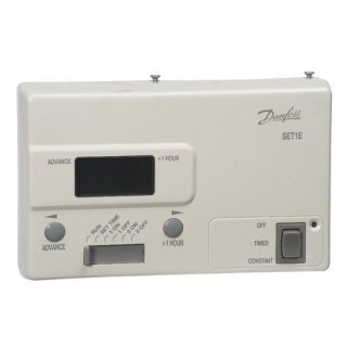 Price comparison product image Danfoss Randall SET1E Electronic 24hr Timeswitch 087N654000