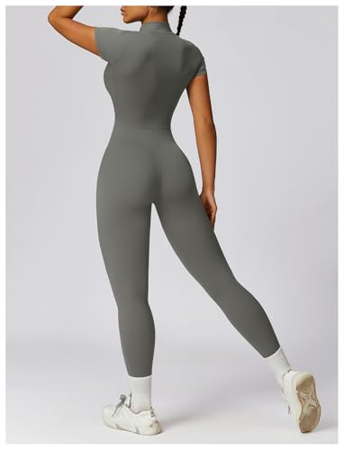 Mono de yoga azul oscuro con manga corta para tus entrenamientos de fitness 4