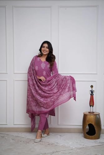 Image of GoSriKi Women's Rayon Viscose Straight Printed Kurta with Pant & Dupatta