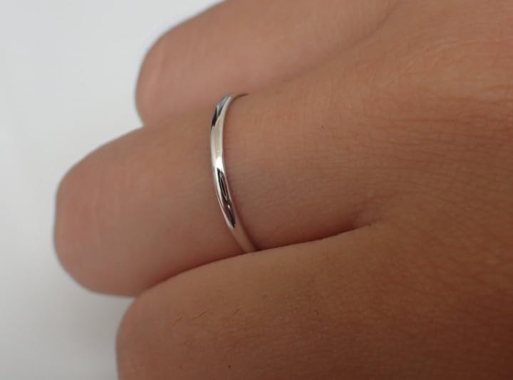 14K Solid Rose Gold Wedding Band / 1.5 MM Rose Gold Ring/Plain Rose Gold Band/Dainty Stacking Ring/Simple Delicate Ring/Thin band3