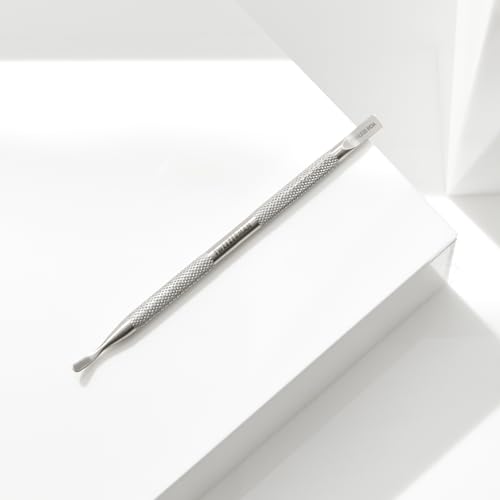 Tweezerman Cuticle Pusher & Nail Cleaner