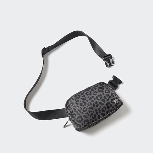Image of Pander Everywhere Belt Bag for Women, Fashion Waist Packs, Crossbody Bags with Adjustable Strap (Grey Leopard)