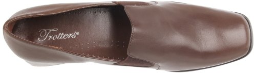 Image of Trotters Women's Ash Loafer,Fudge Kid,11 WW