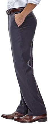 Haggar Men's Solid Gabardine Expandable Waistband Flat-Front Pant