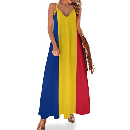 Robe imprimé rayures jaune style drapeau roumain pour un look maxi chic
