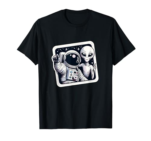 Aesthetic Astronaut Selfie With Alien Spaceman Planets Funny T-Shirt