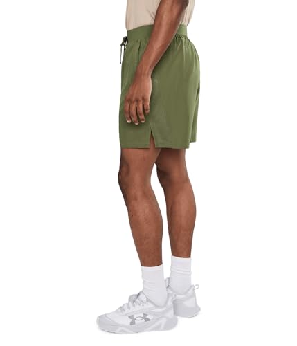 Image of Under Armour Men's Launch Run 7 Inch Unlined Shorts