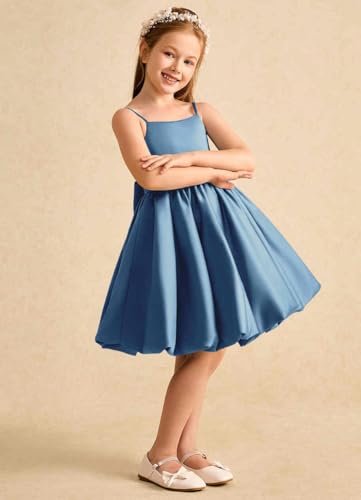 A-Line Spaghetti Strap Satin Flower Girl Dress Backless Junior Bridesmaid Dress Square Neck Knee Length with Bows3