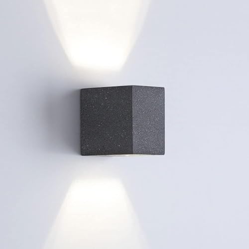 Aplique de pared cuadrado de cemento para iluminar terrazas y salones modernos con elegancia