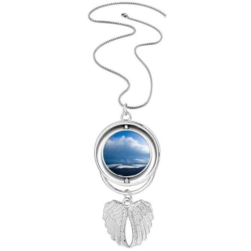 Collier ailes d'ange et nuages bleus en pendentif délicat