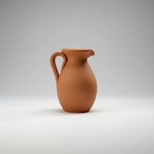 Quintal de Casa Vaso Jarra M, Cerâmica e Barro, Terracota, 18,5cm Altura x 11cm Largura, com Furos de Drenagem