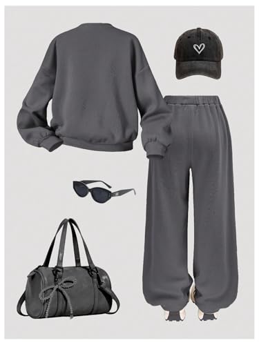 OYOANGLE Girl's 2 Piece Outfit Sweatsuits Set Heart Print Fleece Sweatshirts and Sweatpants Tracksuits2