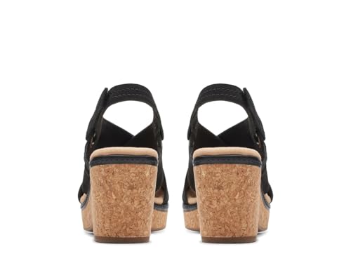 Clarks Women's Giselle Loop Sandals4