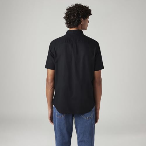 Image of Levi's Men's Solid Slim Fit Shirt