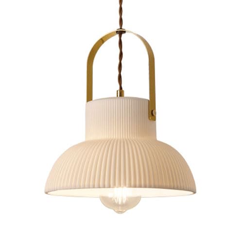 Lampe suspendue à une tête en céramique pour illuminer un coin lecture