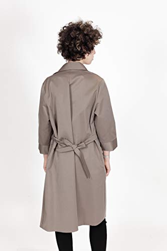 Veste imperméable mi-longue chic ceinturée en tissu technique noble