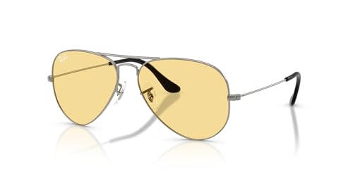 Image of Ray-Ban RB3025 Classic Aviator Sunglasses