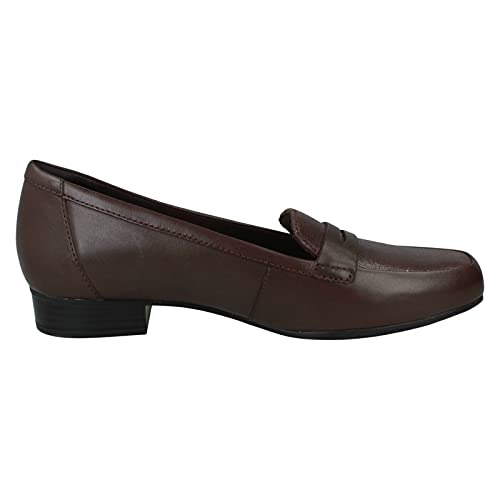 Image of Clarks Womens 26153195 Burgundy Loafer