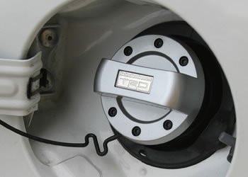 Amazon | トヨタ自動車 (TOYOTA)TOYOTA トヨタ TRD フューエルキャップ