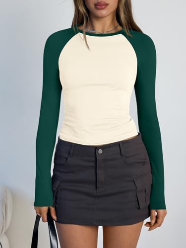 Trendy Queen Women's Long Sleeve Shirts Slim Fit Stretchy Color Block Slightly Cropped Tops