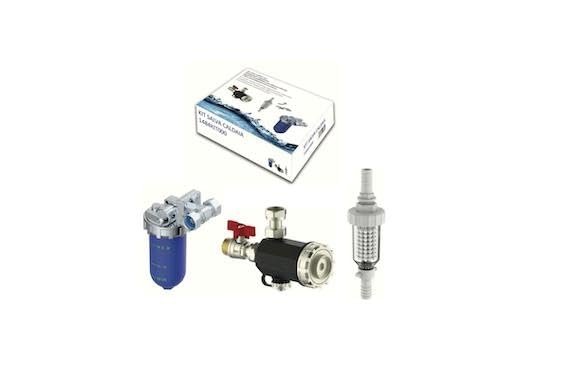 Kit salvacaldaia per condensazione con defangatore magnetico, dosatore di polifosfato, neutralizzatore di condensa