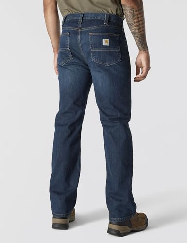 Jean Carhartt bleu clair pour les activités de plein air et le week-end