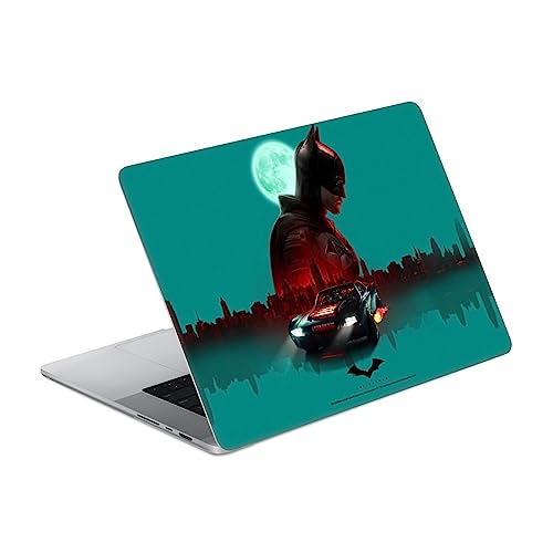 Skin vinyle ultra-fin The Batman pour MacBook Pro 16 A2485 protection Gotham Batmobile