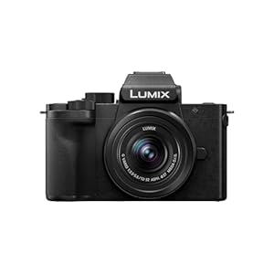 Panasonic Lumix DC-G100DKEGK Fotocamera Mirrorless Micro Quattro Terzi con Obiettivo Lumix G Vario 12-32mm F3.5-5.6, 20.3MP, 4K 30p e FHD 60 Video, Videocamera per Vlogging, Ricarica USB-C, Nero