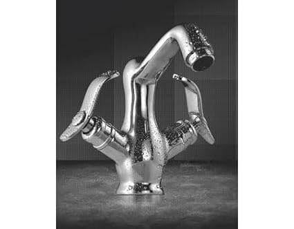 RIVIA Solo Brass Center Hole Basin Mixer, Chrome Finish