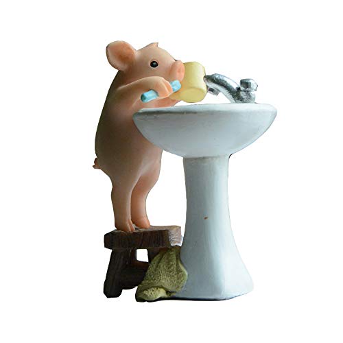 GemmiaPig Figurine-Toothbrushing Pig