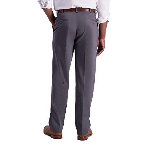 سروال كاكي بقصة كلاسيكية وطيات أمامية بتصميم لا يتطلب الكي للرجال من هاجر - مقاسات عادية وكبيرة وطويلة، لون رمادي داكن، خصر 38/ طول 34