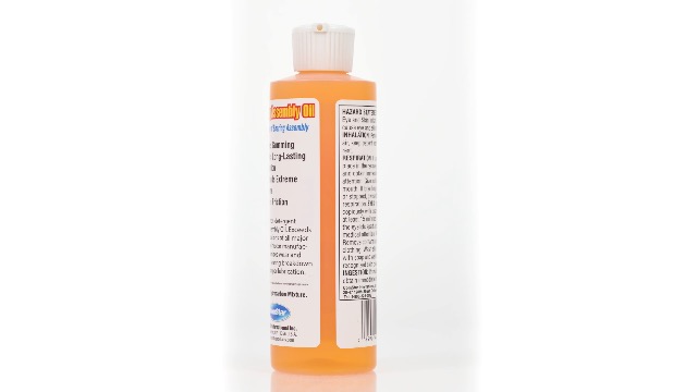 Image of Bearing Assembly Lube Oil 8 oz, SAE 20 Weight, AGMA #2 | Prevents Against Rust & Ware, Prevents Gumming, Long-Lasting Lubrication, Withstands Extreme Pressure, Made in USA