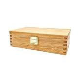 Acabado de alta calidad: nuestra caja de municiones de madera está hecha de tipos de madera seleccionados en roble o cerezo. Las juntas de esquina galvanizadas no solo son muy estables, sino también extremadamente decorativas.