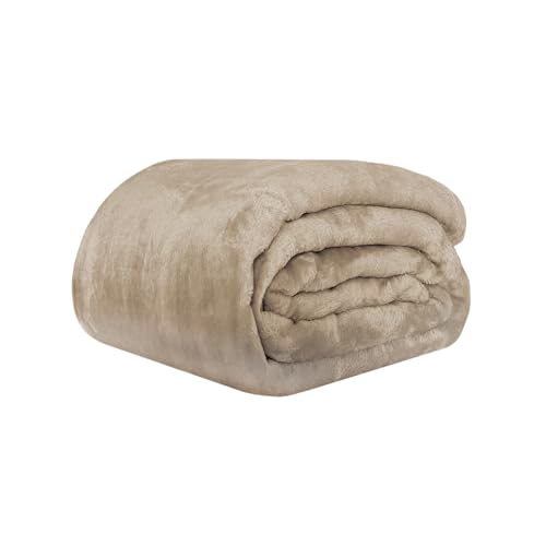 Acomoda Textil – Manta de Terciopelo Extra Suave, Cálida y Cómoda Ideal para Cama, Sofá Sillón y Viaje. Mantita Lisa de Coralina Ligera, Transpirable para Invierno. (Marrón, 220x240 cm)