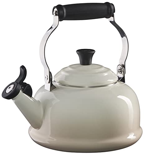 Le Creuset Chaleira Tradicional 1,6 L Aço Carbono Esmaltado Meringue