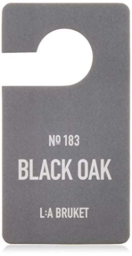 L: A bruket No. 183 Fragrance Día Black Oak