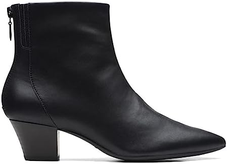 Clarks Women's Teresa Fashion Boot | Image 1