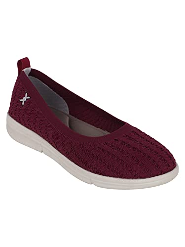 Image of Carlton London Women's Fly Knit Comfort Slip-On Ballet Flats