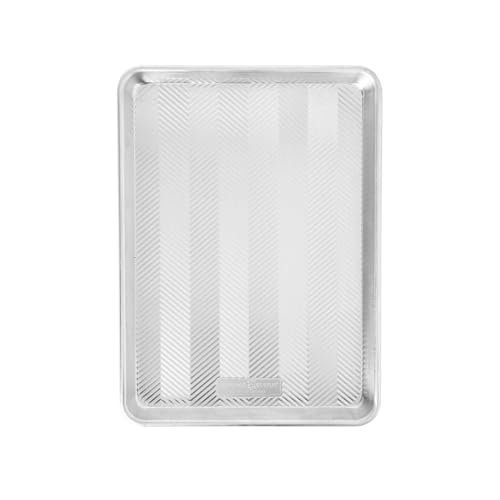 Nordic Ware Prism Half Sheet, Metallic