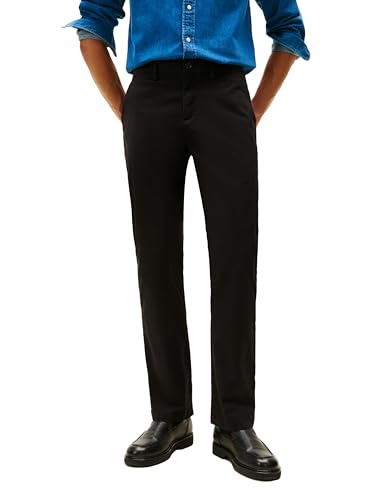 Image of Tommy Hilfiger Men's Stretch Cotton Chino Pants in Custom Fit