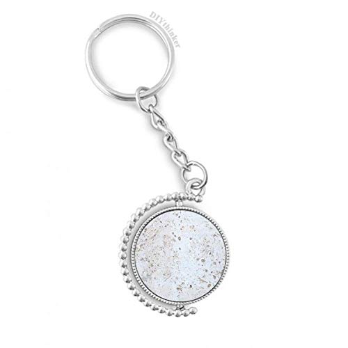 Llavero giratorio de pared blanca áspera con anillo Pilgrim decorativo