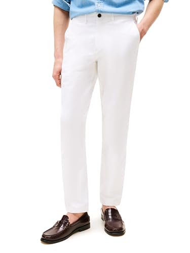 Tommy Hilfiger Men's Stretch Cotton Chino Pants in Slim Fit