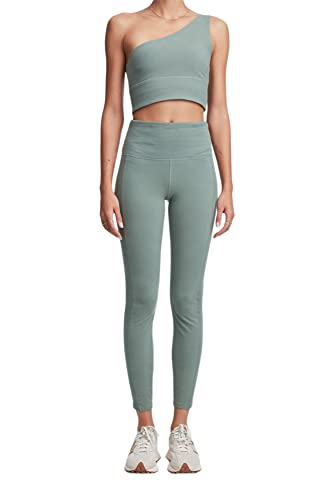 Bandier leggings street style