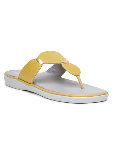 Image of Women's Elevate Comfort Flat Sandals Cushioned Adjustable & Stylish Slip-Resistant Design For Girls /Ladies