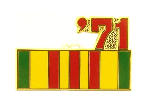 United States Military 1971 / '71 Vietnam Ribbon 1" Lapel Pin