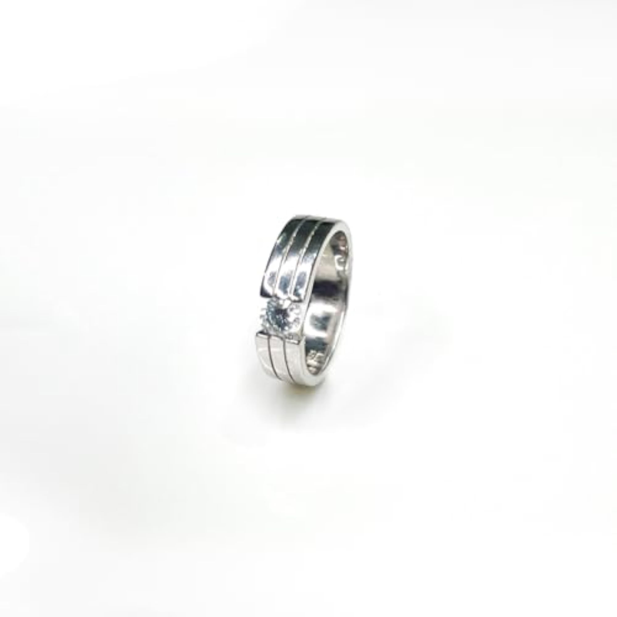 925 Sterling Silver CZ Solitaire Ring, Classic Triple Band Design