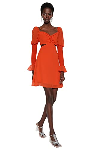 Robe patineuse mini pour affiner la taille avec confort et style