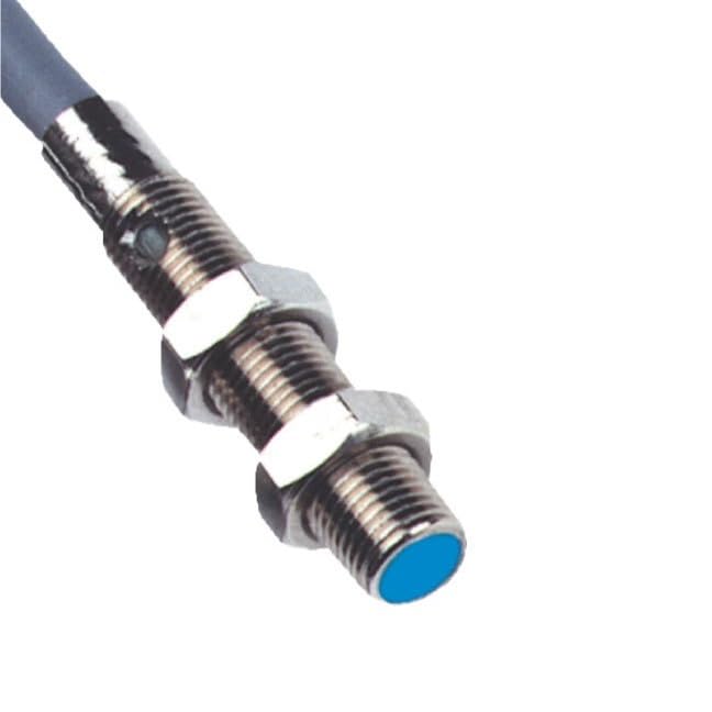 Capteur de proximité inductif IM05-0B8PS-ZW1/6011591 encastré M5